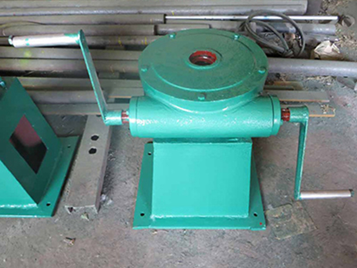 手搖螺桿啟閉機(jī)